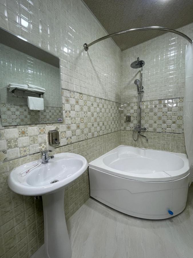 Imam Azam Hotel 撒马尔罕 外观 照片