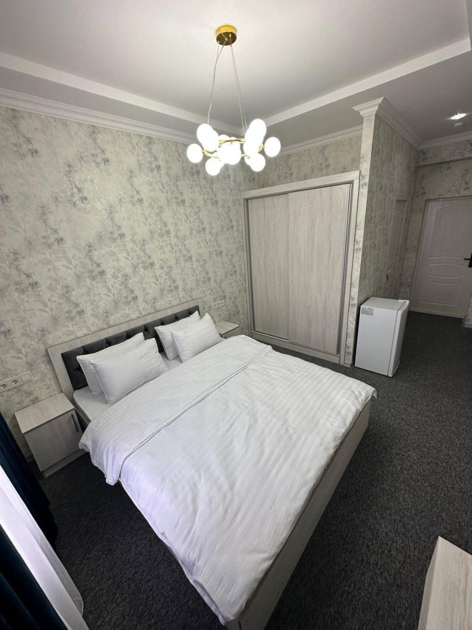 Imam Azam Hotel 撒马尔罕 外观 照片