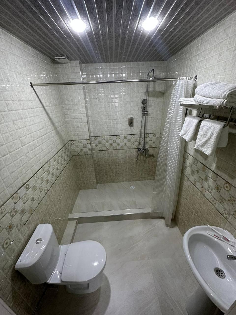 Imam Azam Hotel 撒马尔罕 外观 照片