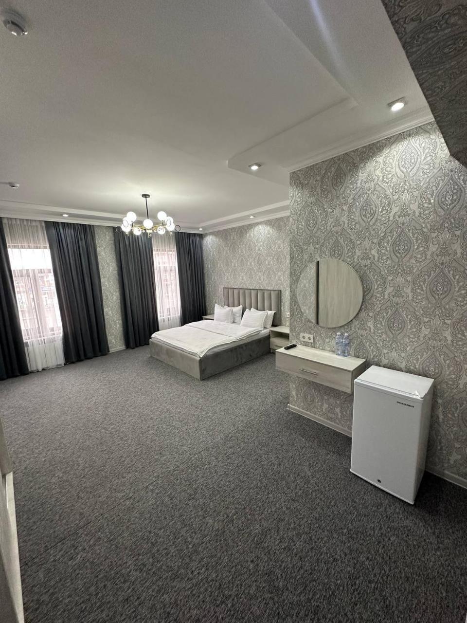 Imam Azam Hotel 撒马尔罕 外观 照片